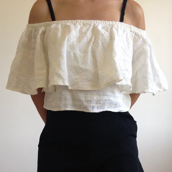 Reformation - Ivory Off The Shoulder Crop Top - Picture 3 of 16